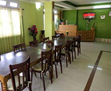 Hotel Mon Kyimojong Тауанг Екстериор снимка